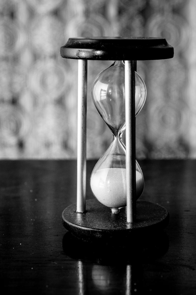 An empty hourglass or sandclock—just like a broken NTP, an empty hourglass is done showing you time.